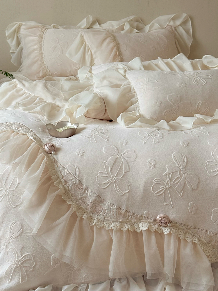 French Romantic Plush Ultra Soft Plush Fleece Bedding Set Embossed Lace Flat Sheet