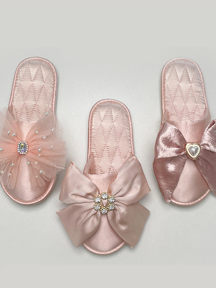Luxury Rhinestone Bow Satin Closed-Toe House Slippers
