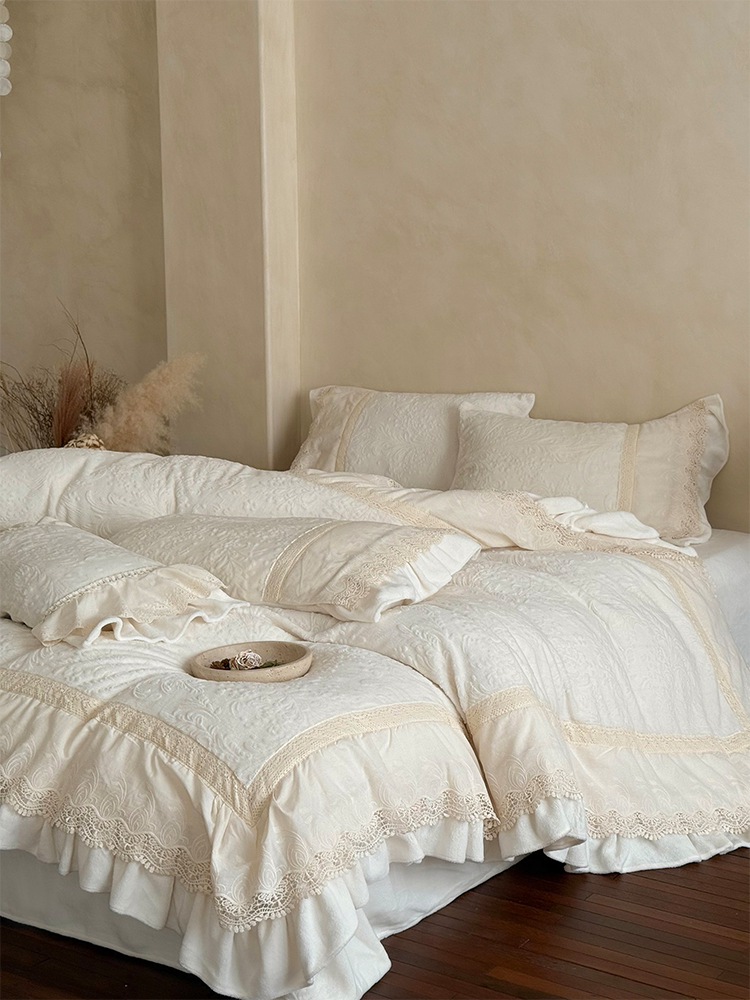 French Winter Ultra Soft Plush Fleece Bedding Set Carved Cream Lace Flat Sheet