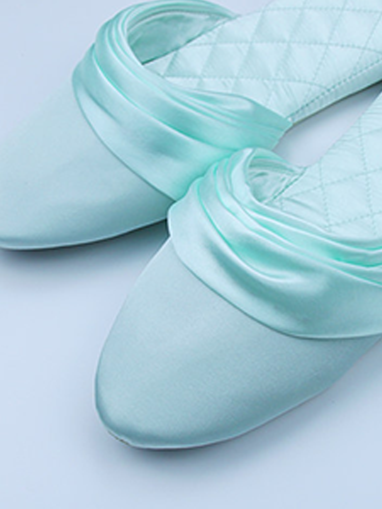 Minimalist Satin House Slippers Soft Breathable Non Slip Quiet