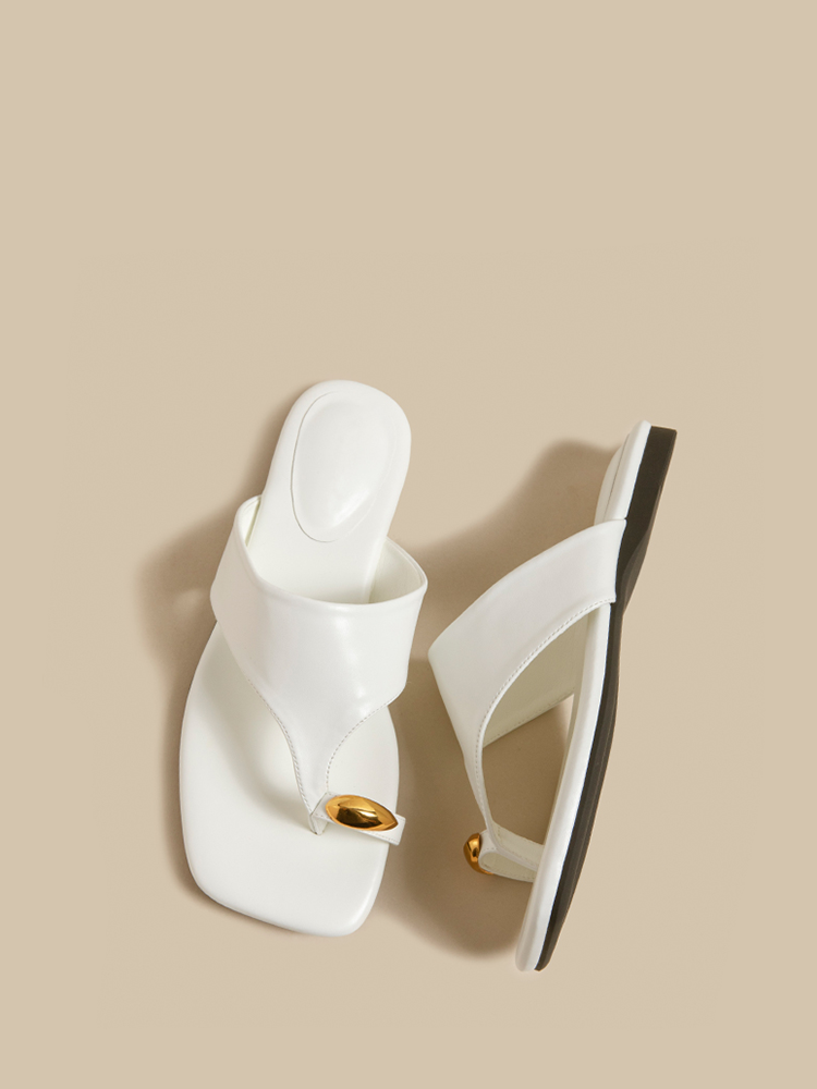 Lambskin Square Toe Toe-Loop Sandals