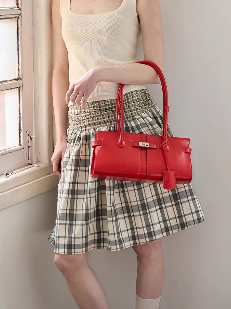 Leather Baguette Shoulder Bag