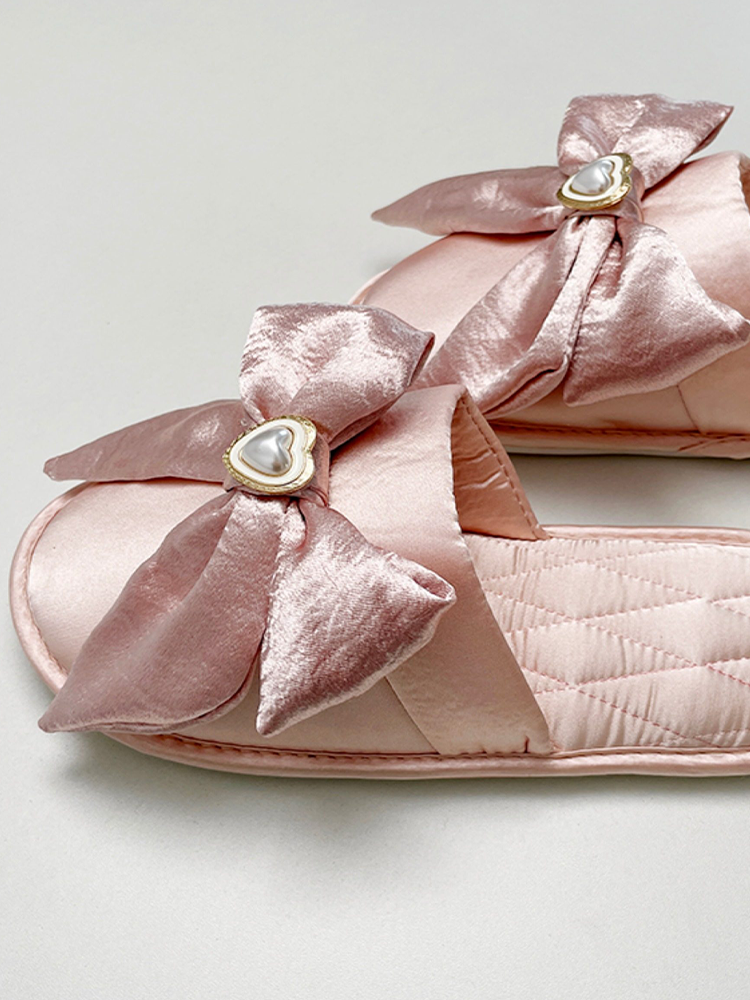 Luxury Rhinestone Bow Satin Closed-Toe House Slippers