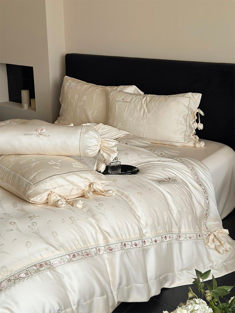 Luxury Princess Tencel Cotton Blend Bedding Set Jacquard Embroidered Flat Sheet