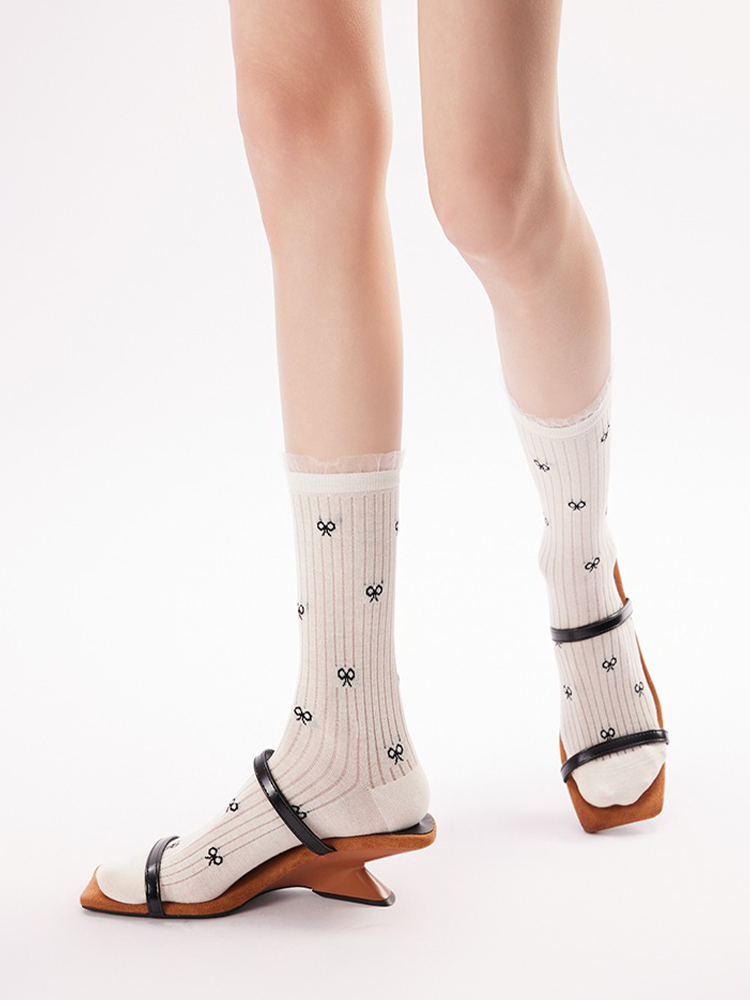 Mesh Ruffle Crew Socks