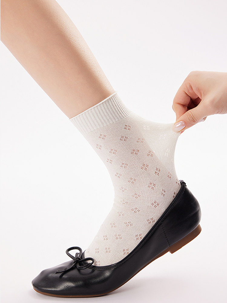 White Mesh Ruffle Socks – Ballet-Inspired Lightweight Crew