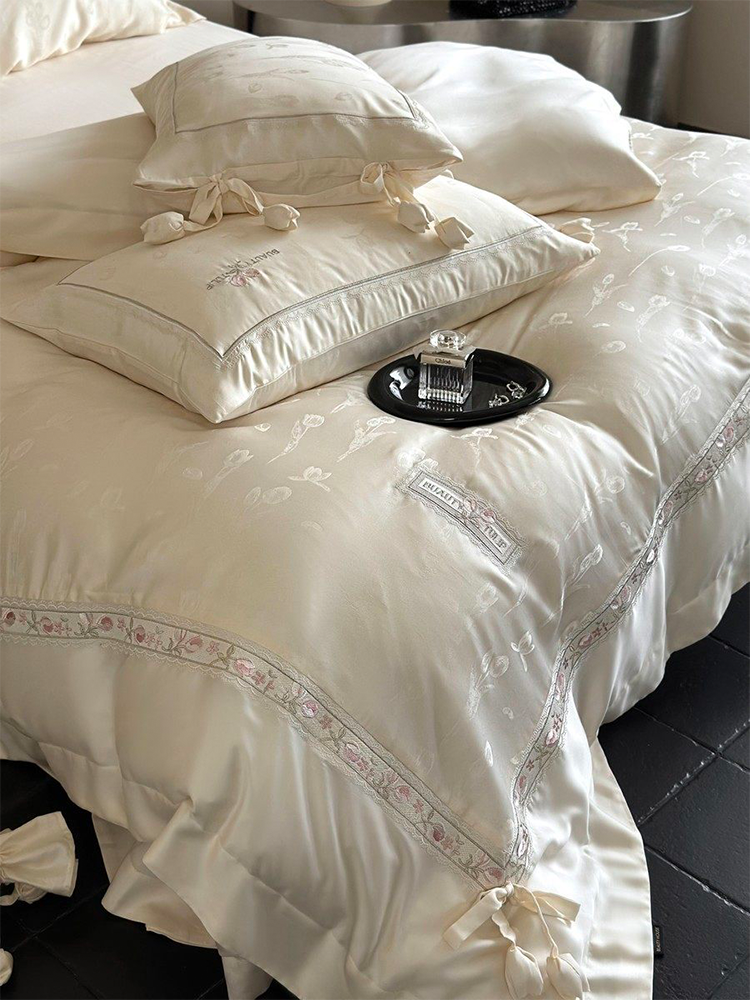 Luxury Princess Tencel Cotton Blend Bedding Set Jacquard Embroidered Flat Sheet