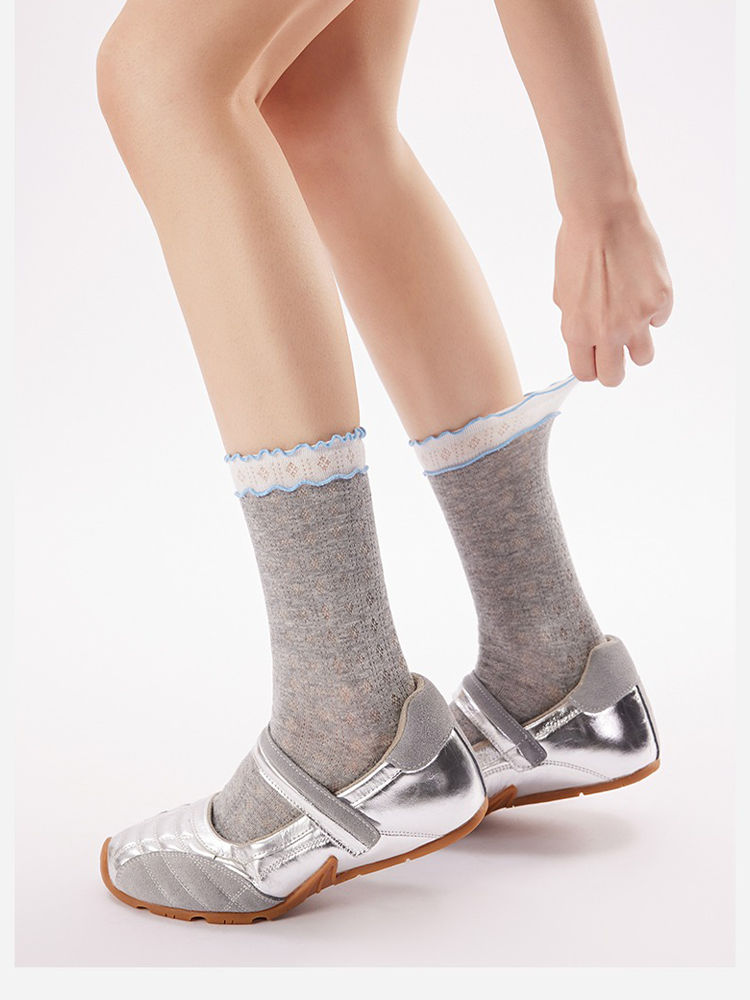 Double Ruffle Mesh Socks