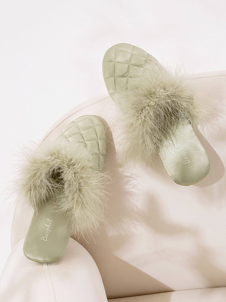 Closed-Toe Fuzzy House Slippers Quiet Indoor Home