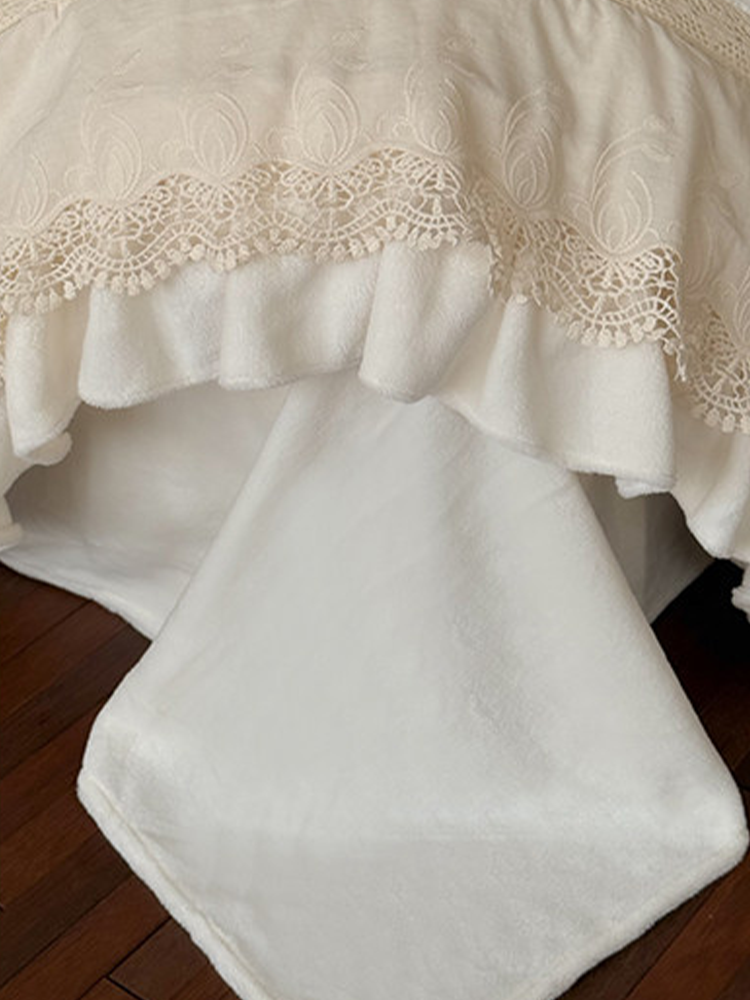 French Winter Ultra Soft Plush Fleece Bedding Set Carved Cream Lace Flat Sheet