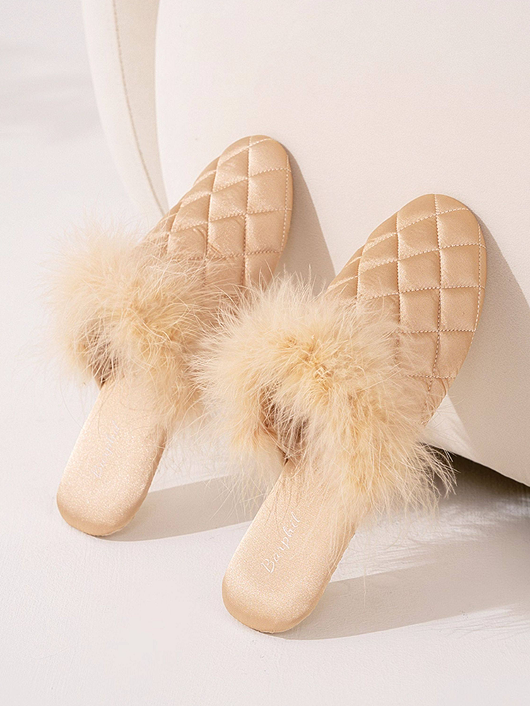 Closed-Toe Fuzzy House Slippers Quiet Indoor Home