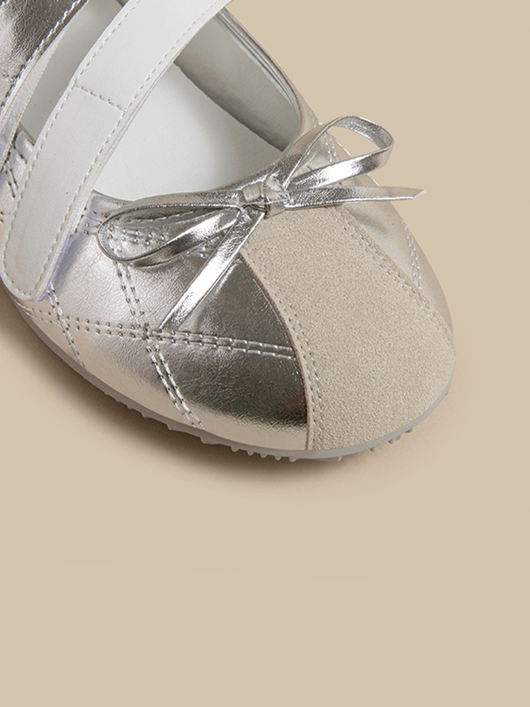 Velcro Lift Bow Mary Jane Sneakers