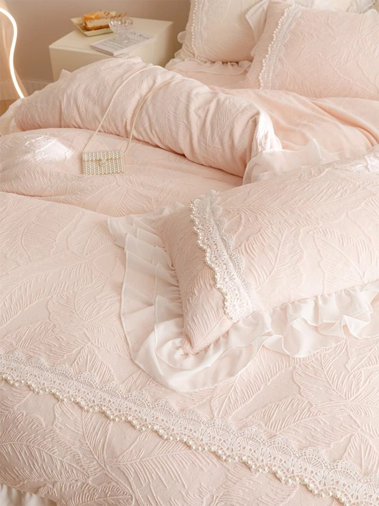 French Romantic Ultra Soft Plush Fleece Bedding Set Lace Princess Bed Skirt