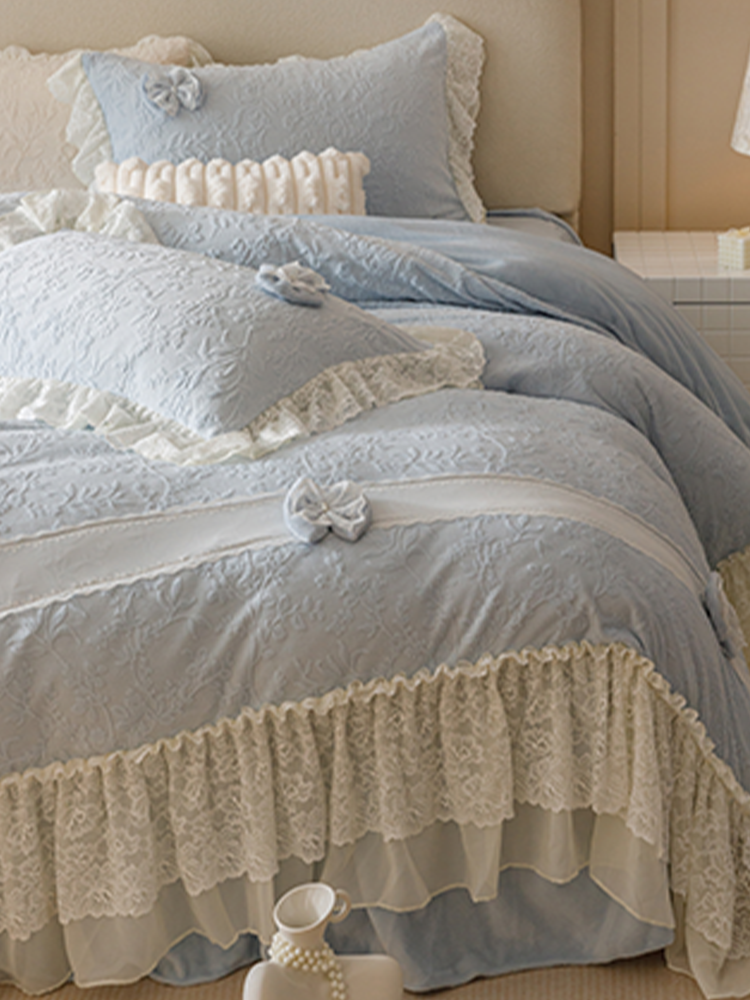 French Winter Ultra Soft Plush Fleece Bedding Set Lace Princess Bed Skirt