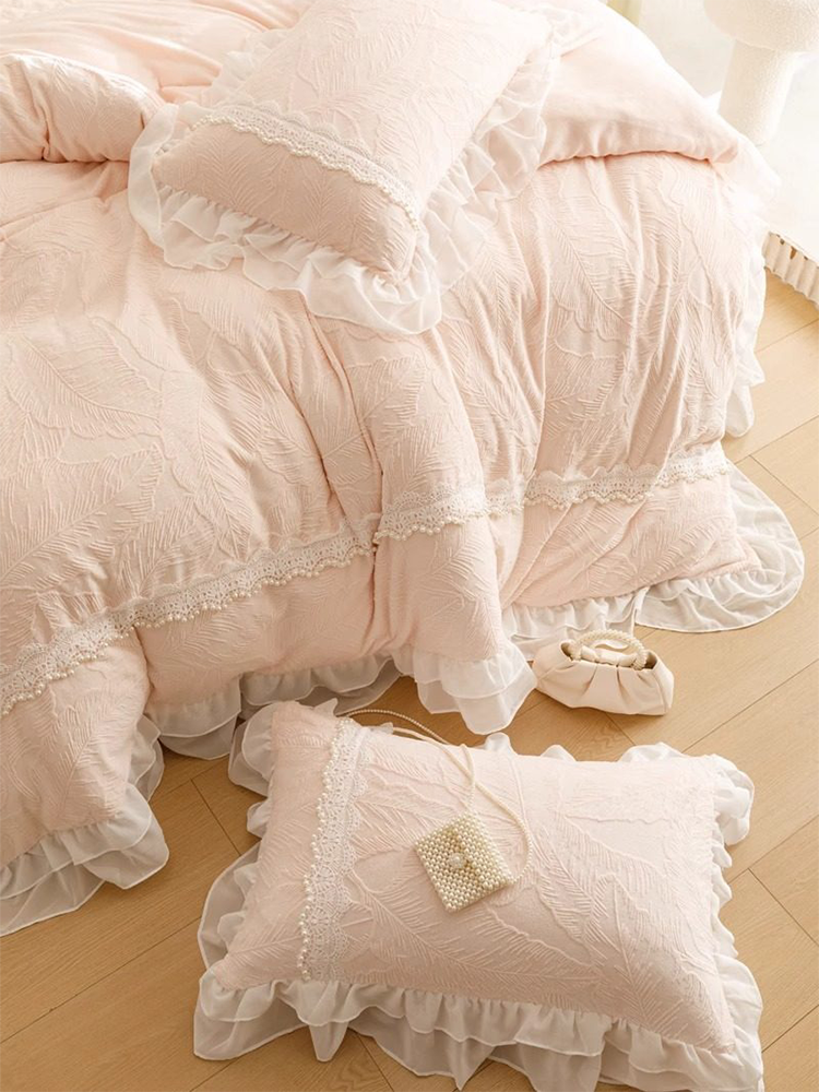 French Romantic Ultra Soft Plush Fleece Bedding Set Lace Princess Bed Skirt