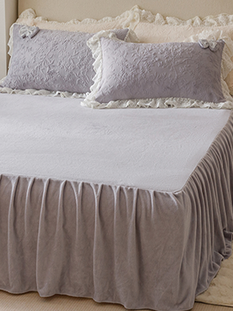 French Winter Ultra Soft Plush Fleece Bedding Set Lace Princess Bed Skirt