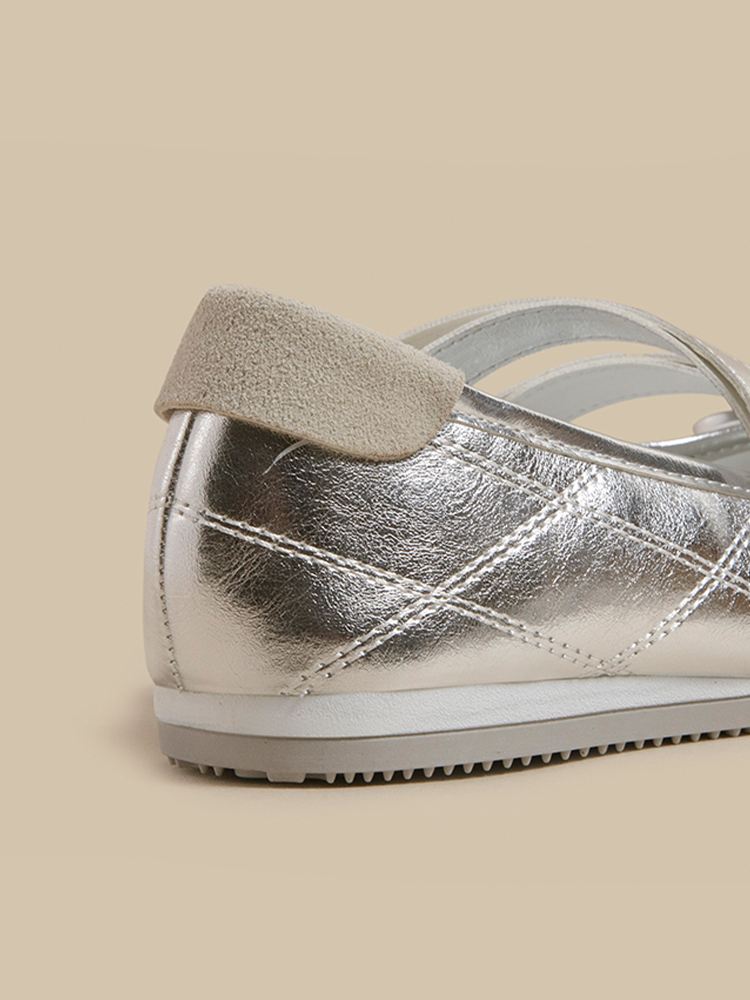 Velcro Lift Bow Mary Jane Sneakers