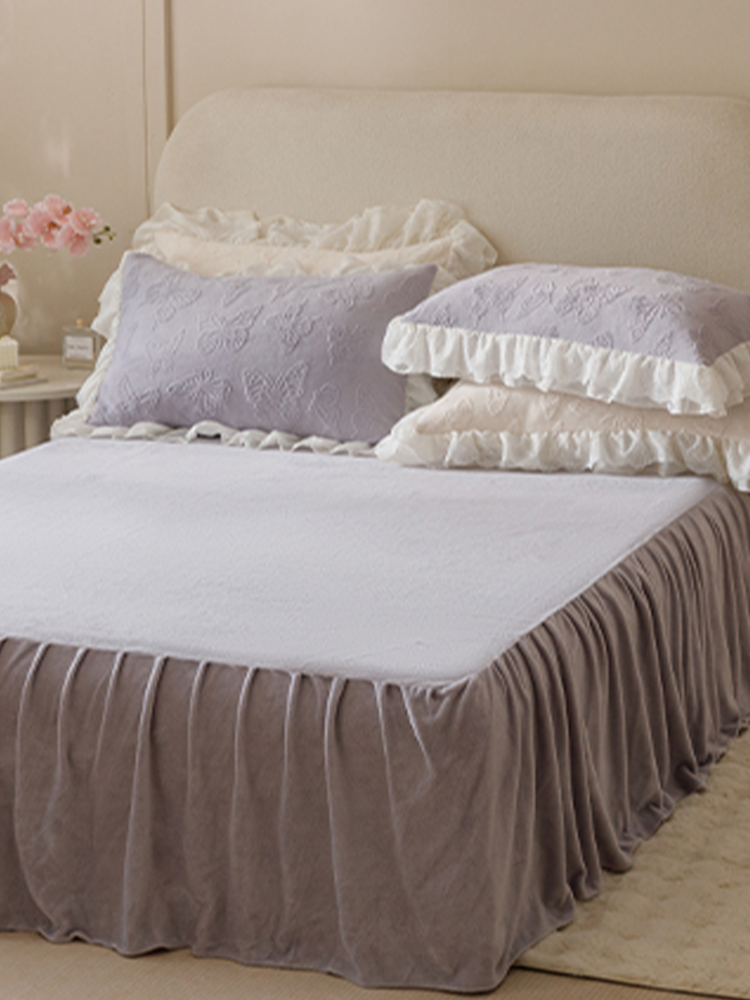 French Winter Ultra Soft Plush Fleece Bedding Set Lace Princess Bed Skirt