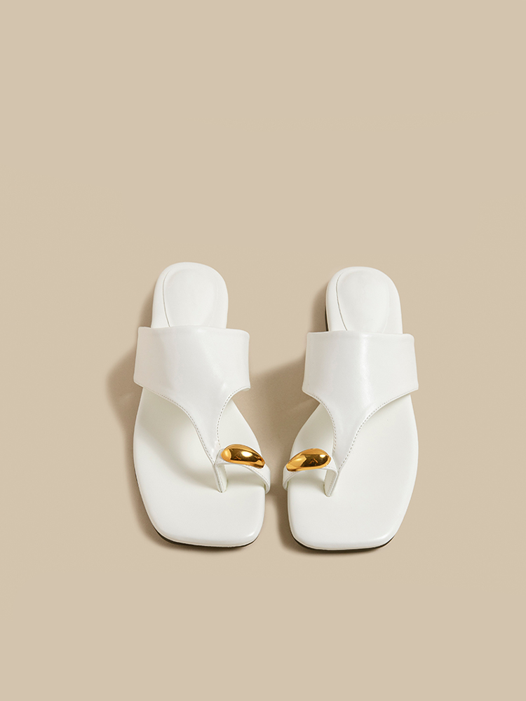 Lambskin Square Toe Toe-Loop Sandals