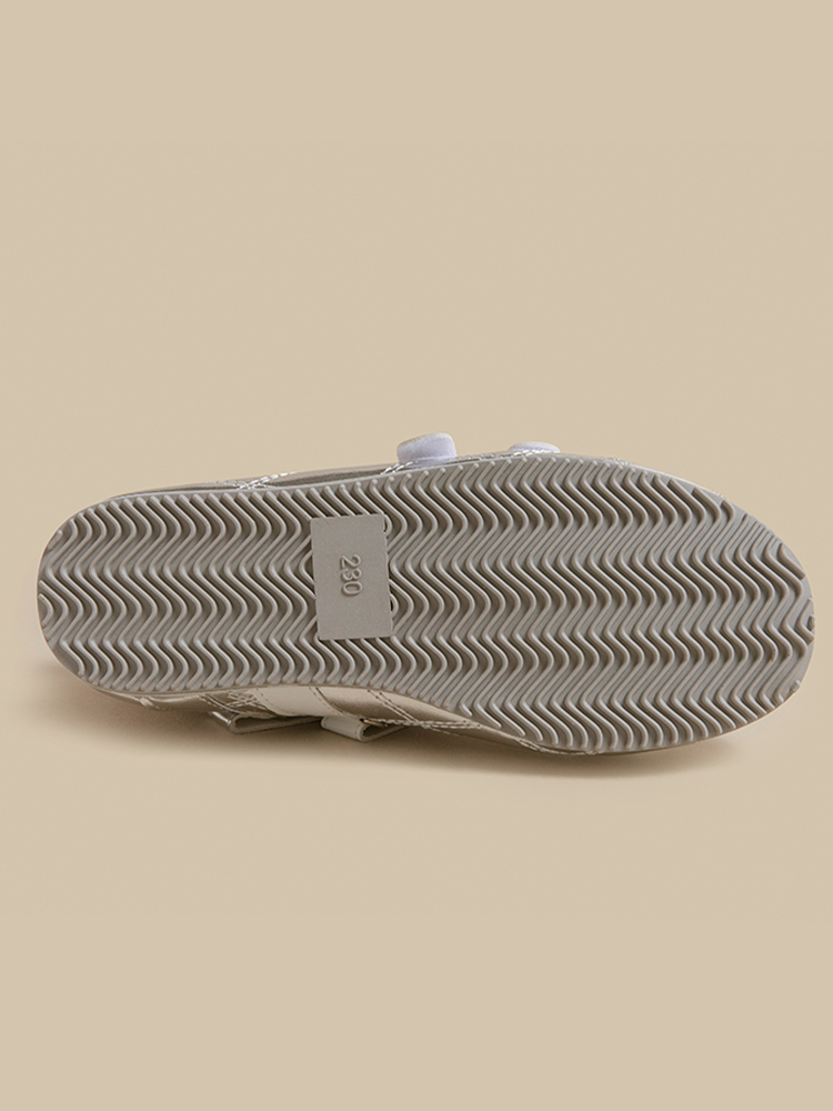 Velcro Lift Bow Mary Jane Sneakers