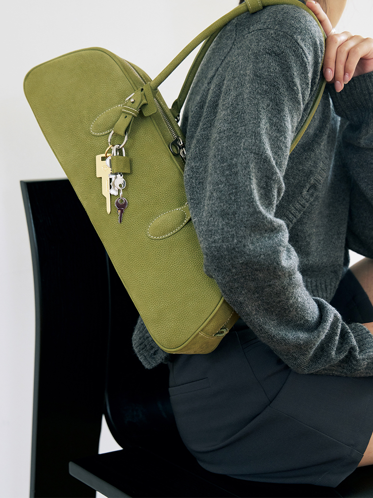 Lychee Leather Baguette Bag