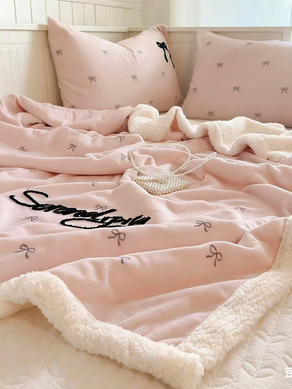Cartoon Ultra Soft Plush Fleece Throw Blanket Fall Winter