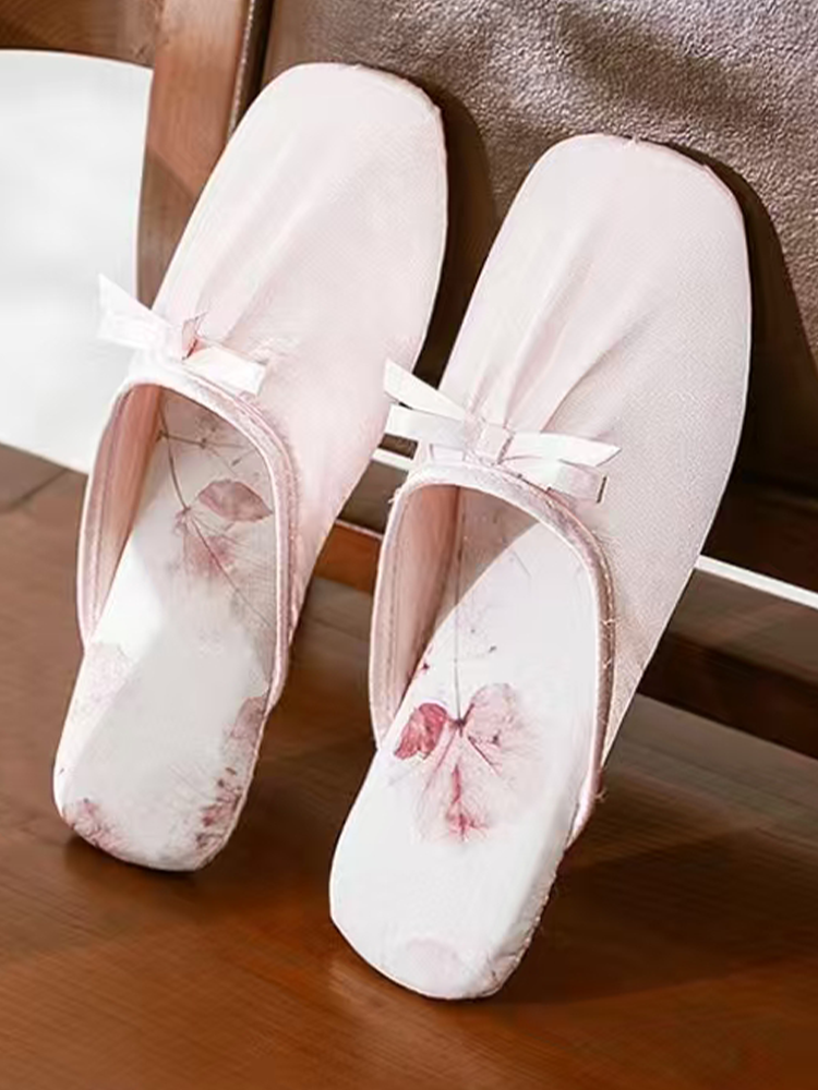 Luxury Printed Closed-Toe House Slippers Soft Sole Non Slip Quiet