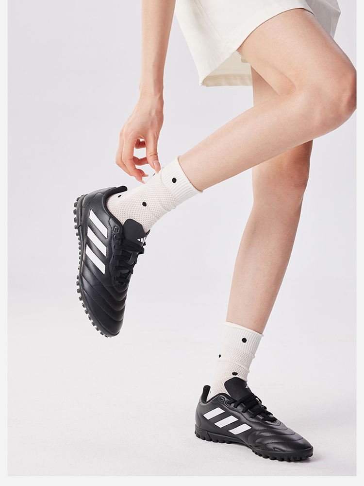 Ballet Dot Ruffle Socks