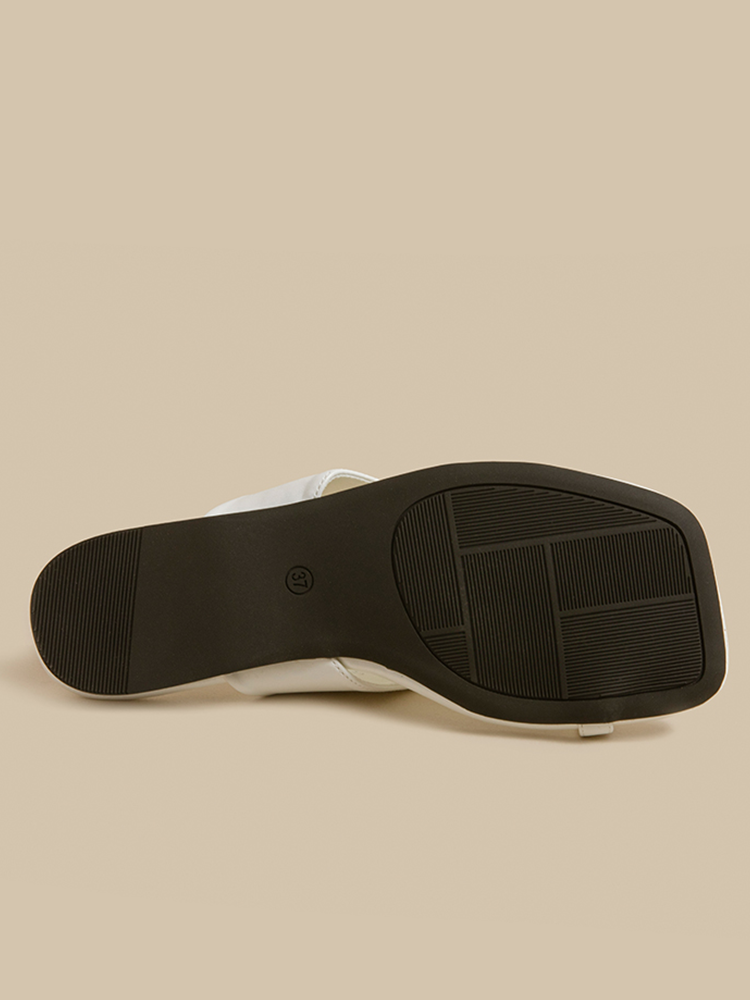 Lambskin Square Toe Toe-Loop Sandals