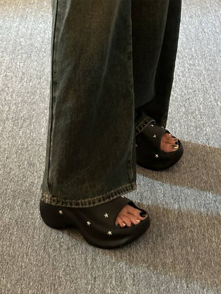 Star Platform Slide Sandals – Soft & Stylish Summer Shoes