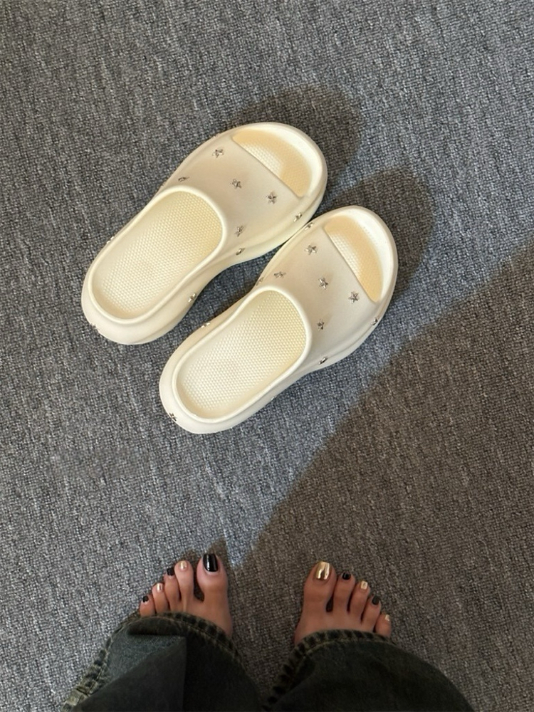 Star Platform Slide Sandals – Soft & Stylish Summer Shoes