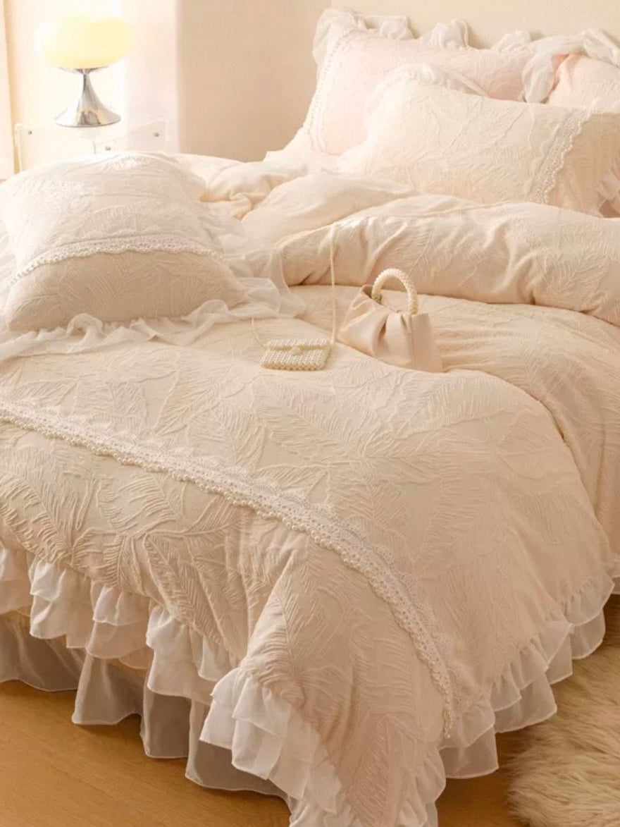 French Romantic Ultra Soft Plush Fleece Bedding Set Lace Princess Bed Skirt