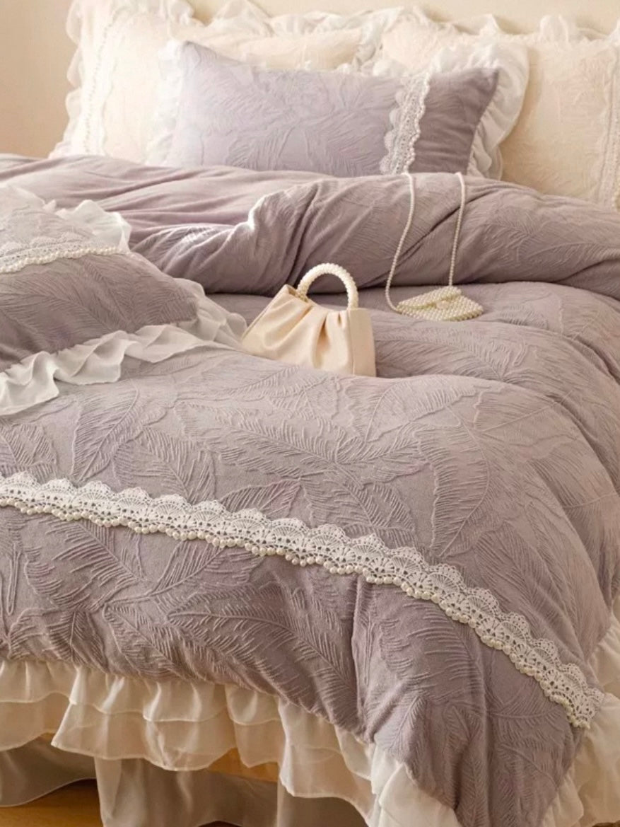 French Romantic Ultra Soft Plush Fleece Bedding Set Lace Princess Bed Skirt