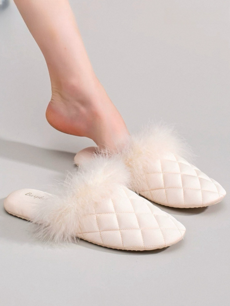 Closed-Toe Fuzzy House Slippers Quiet Indoor Home