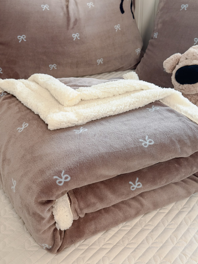 Cartoon Ultra Soft Plush Fleece Throw Blanket Fall Winter