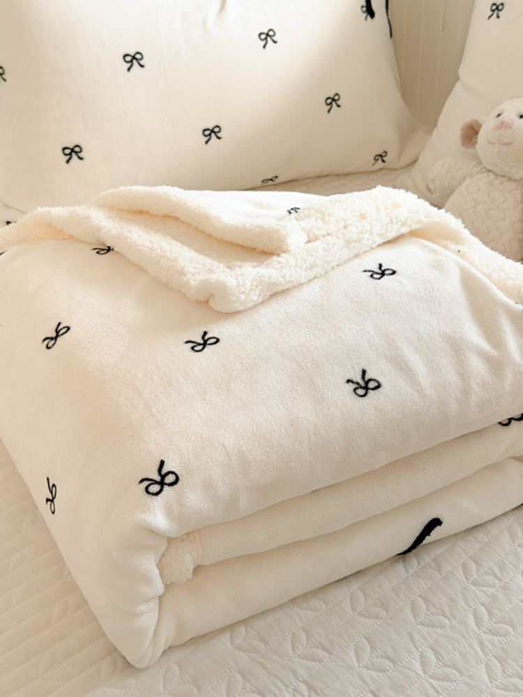 Cartoon Ultra Soft Plush Fleece Throw Blanket Fall Winter