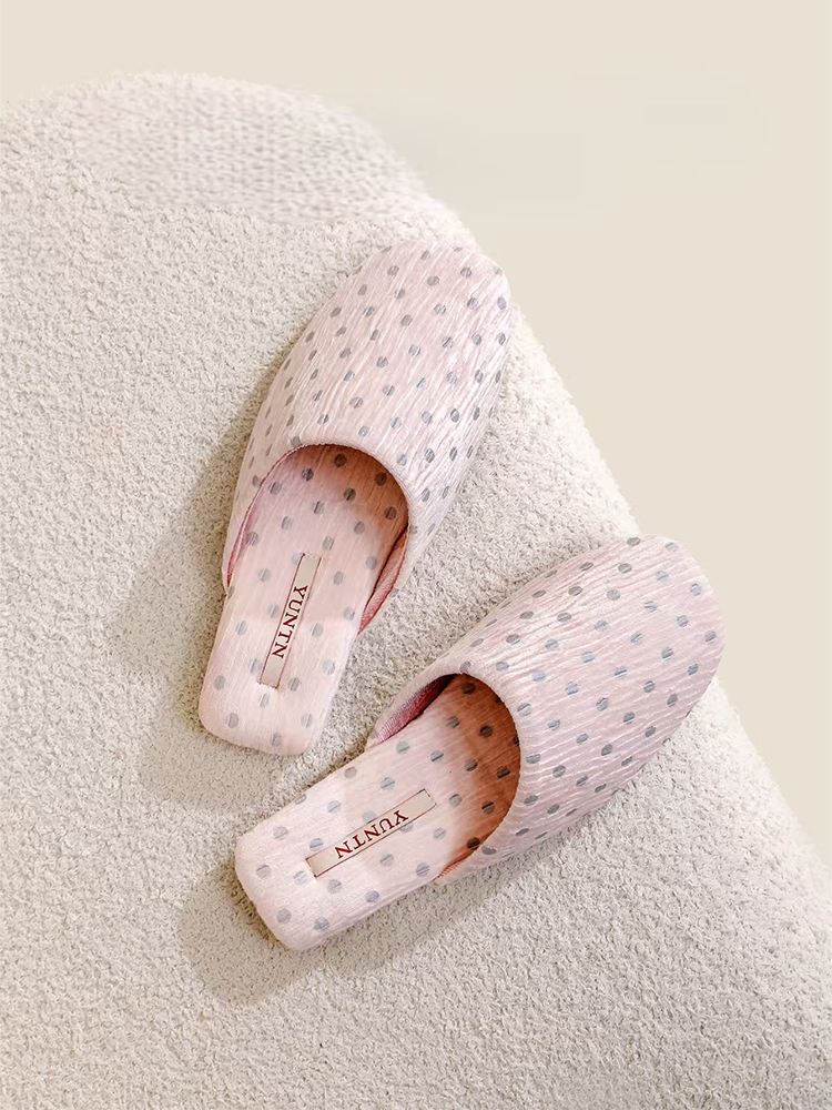 Vintage Polka Dot Crinkle Fabric House Slippers Warm Indoor