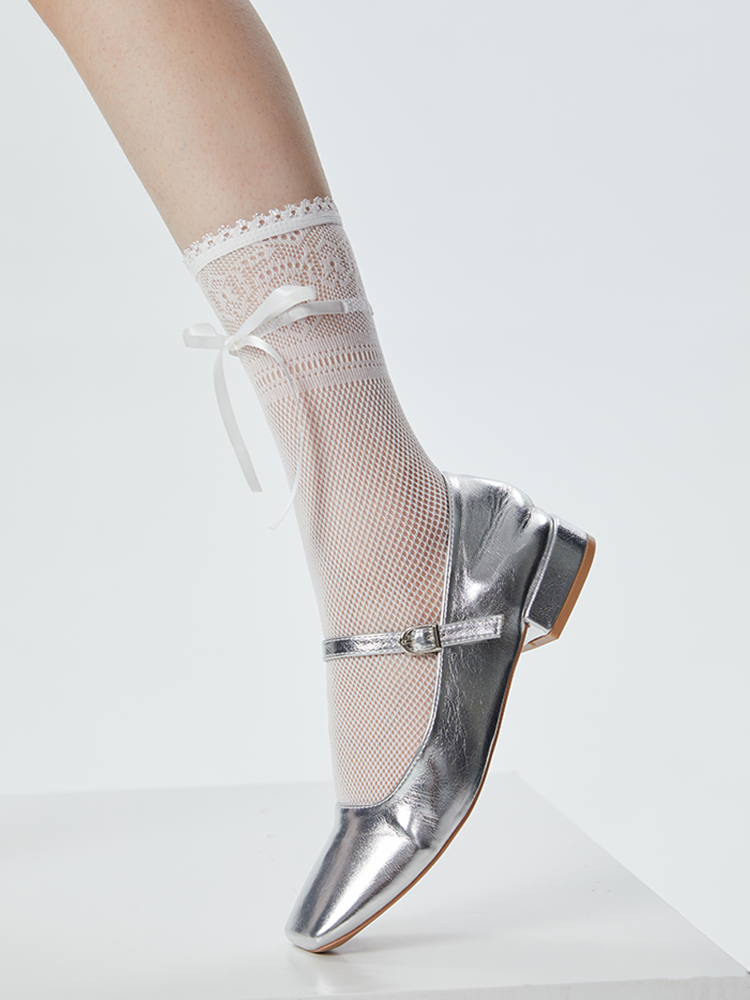 Thin Solid Color Lace-Up Mid-Calf Hollow Lace Slouch Socks - Yangma