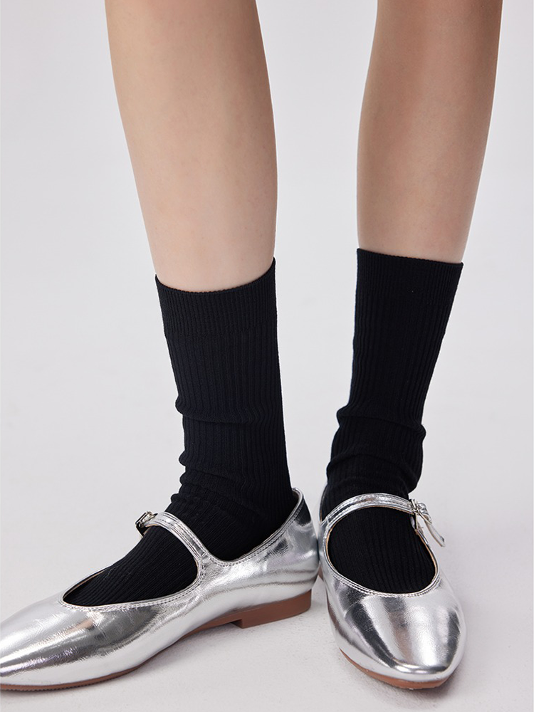 Athletic Aesthetic Women‘s Socks Stripe Knit Neutral Mid-Length Light - Yangma