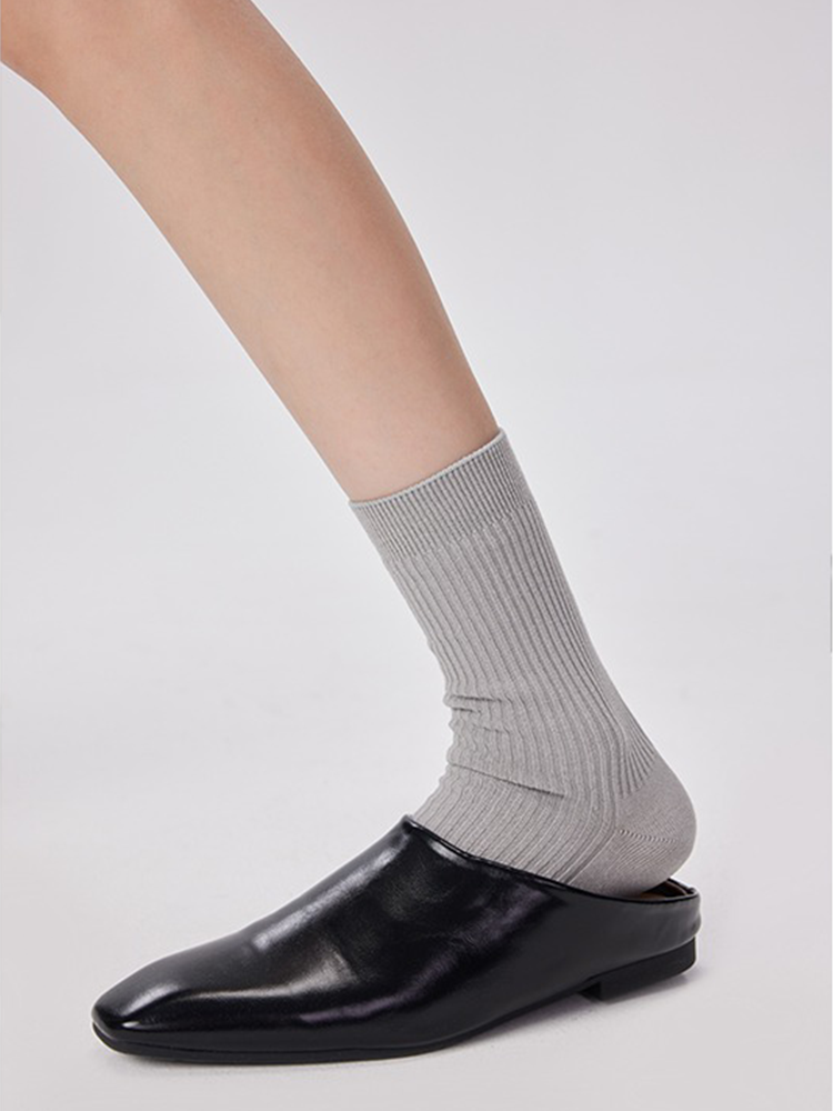 Athletic Aesthetic Women‘s Socks Stripe Knit Neutral Mid-Length Light - Yangma