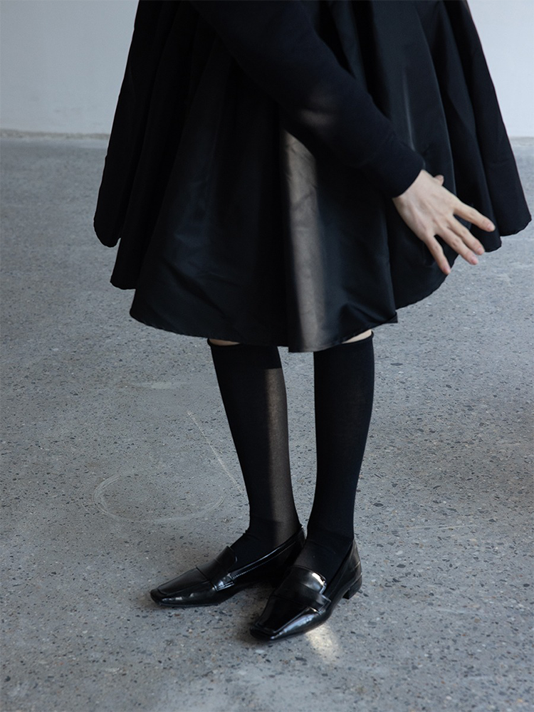 Ruffles Lady's Knee High Cotton Slouchy Socks - Yangma